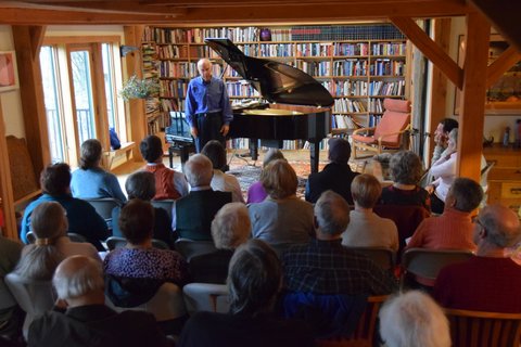 Bill at Mere and Gary's 10-16 (3).JPG